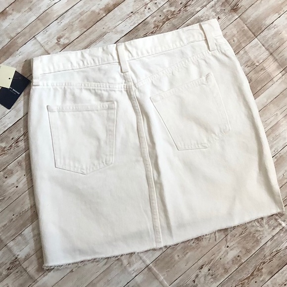 Lucky Brand Mid Rise Mini Skirt White Jean Sz 28 - Picture 7 of 10